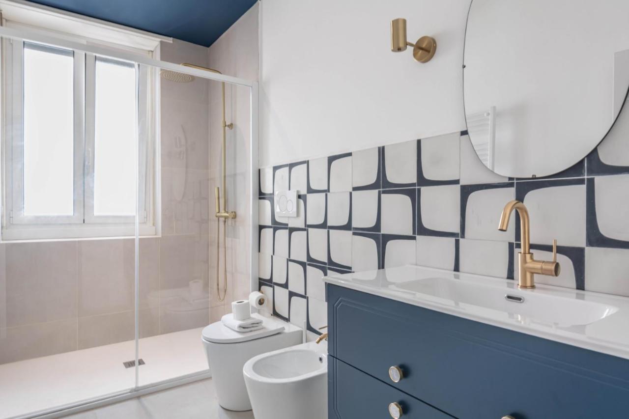 Apartment Easylife - Attico Di Stile E Comfort A P Venezia Milan